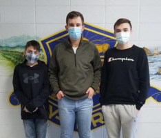 Guy-Perkins Senior Quiz Bowl Team Headed to State